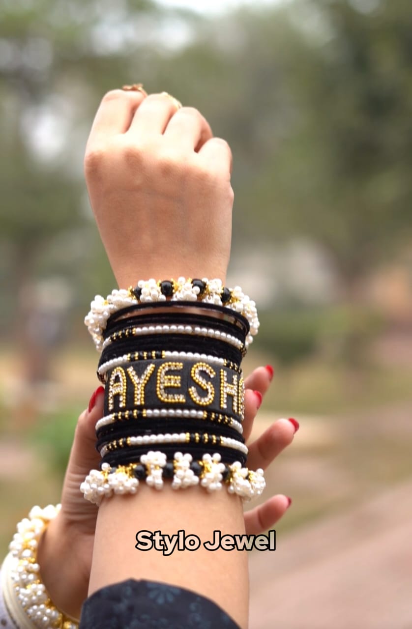 Personalized Name Bangles (Chorian)